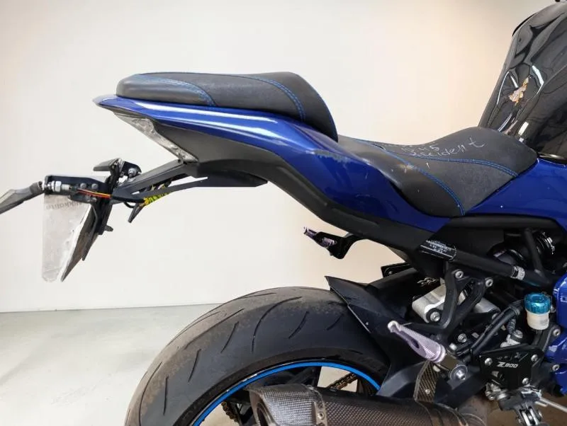 Z 900
