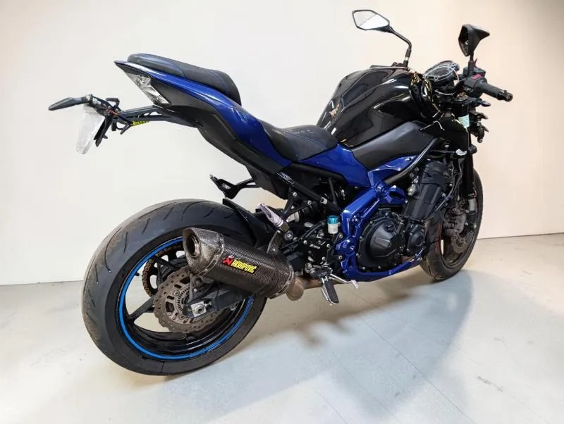 Z 900