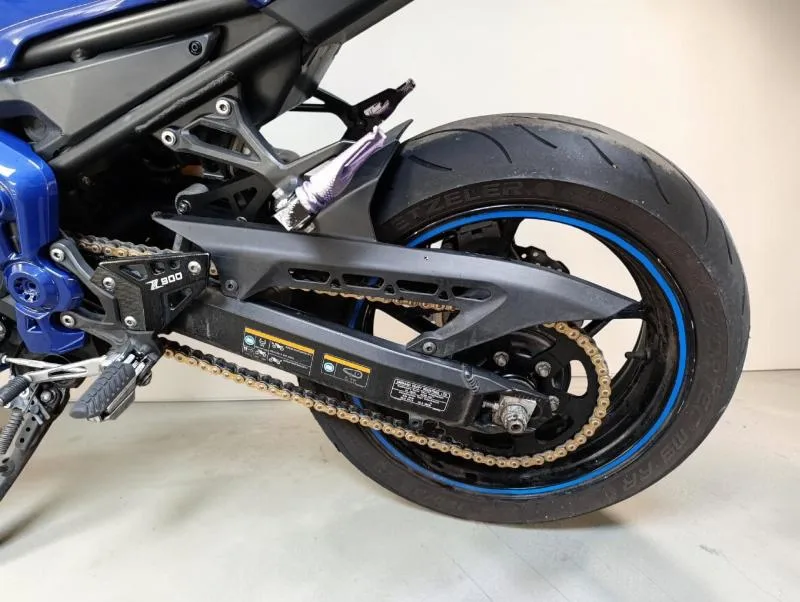 Z 900