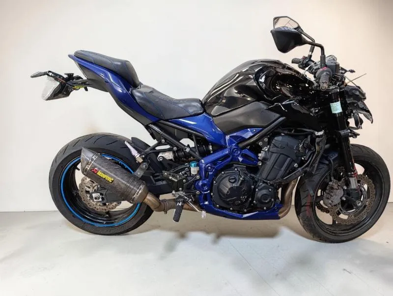 Z 900