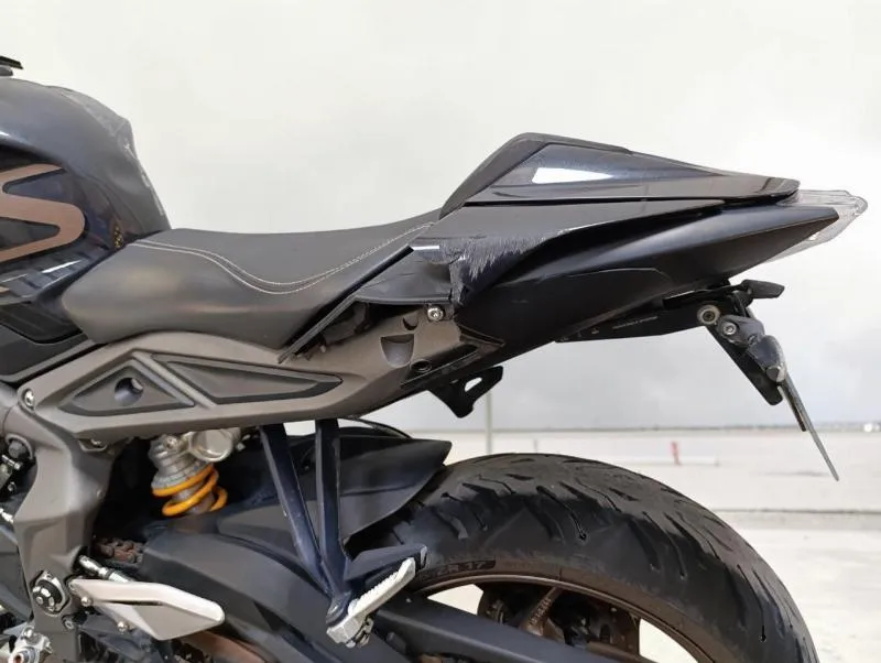 STREET TRIPLE 765 RS