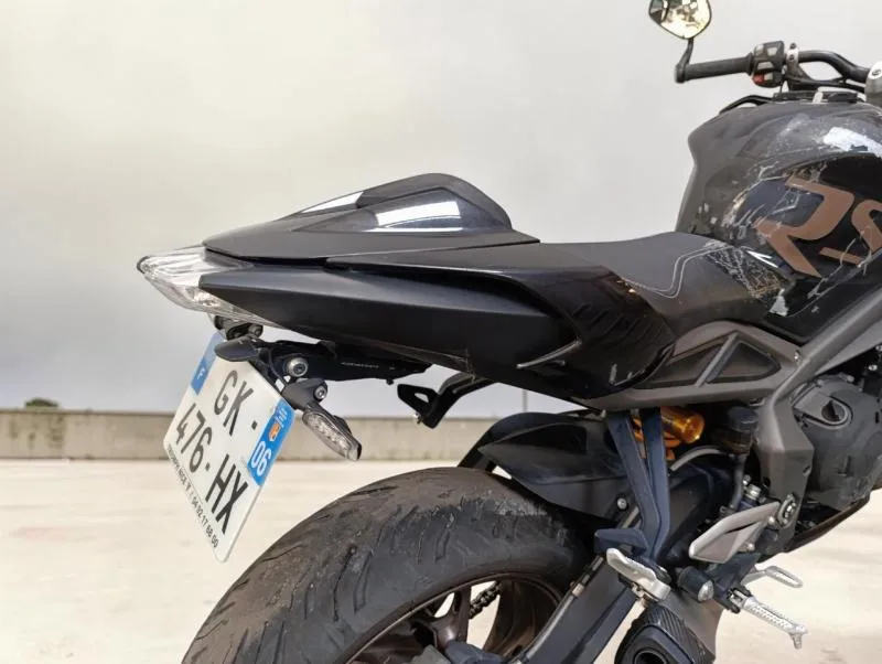 STREET TRIPLE 765 RS