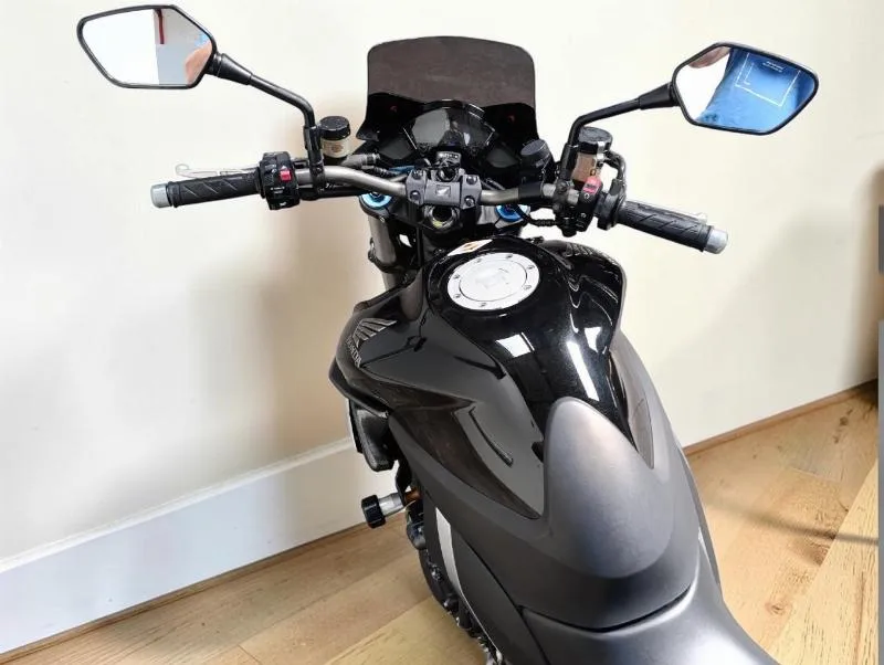 CB 1000 R