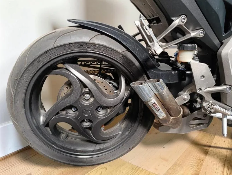 CB 1000 R