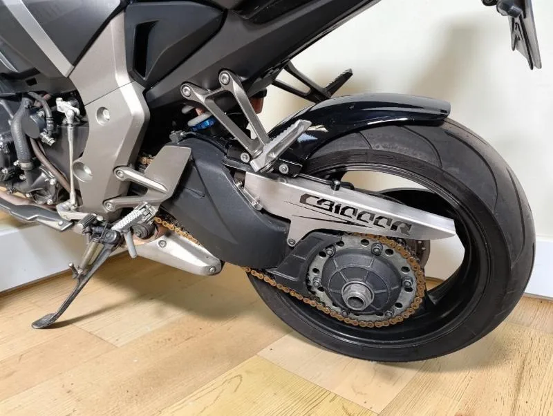 CB 1000 R