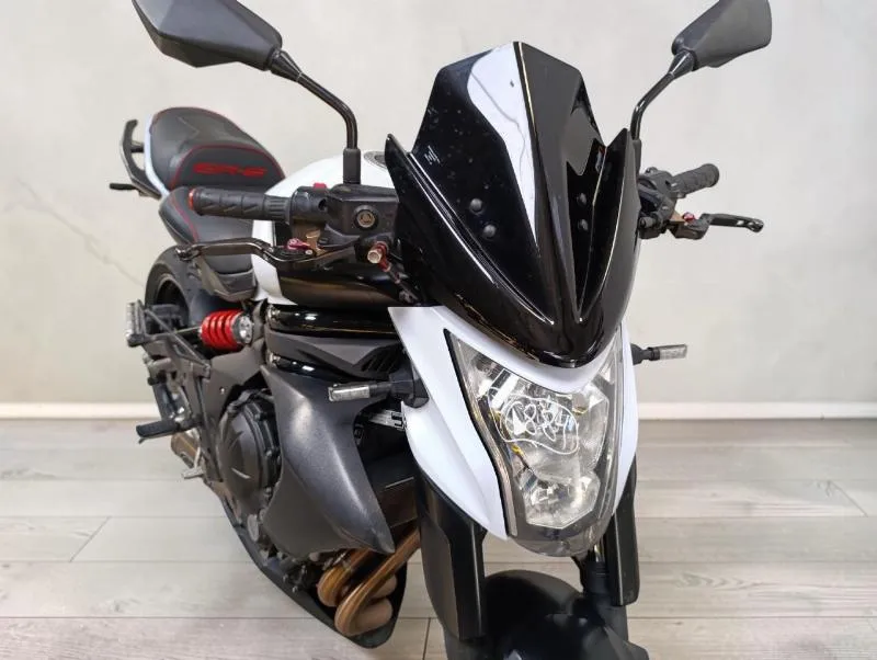 ER6
