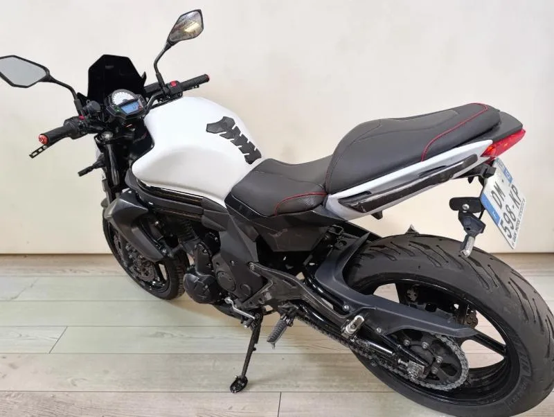 ER6