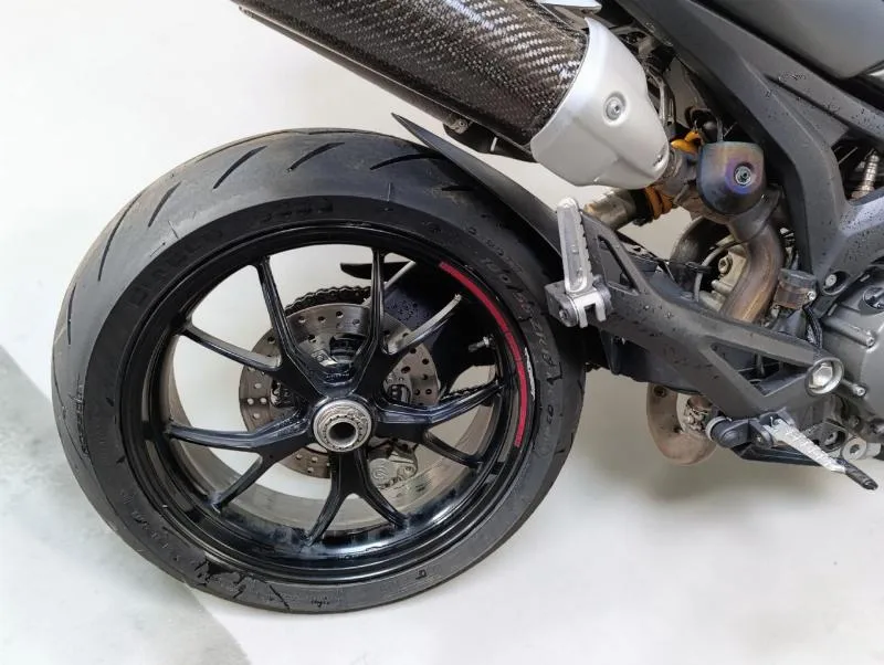 796 MONSTER