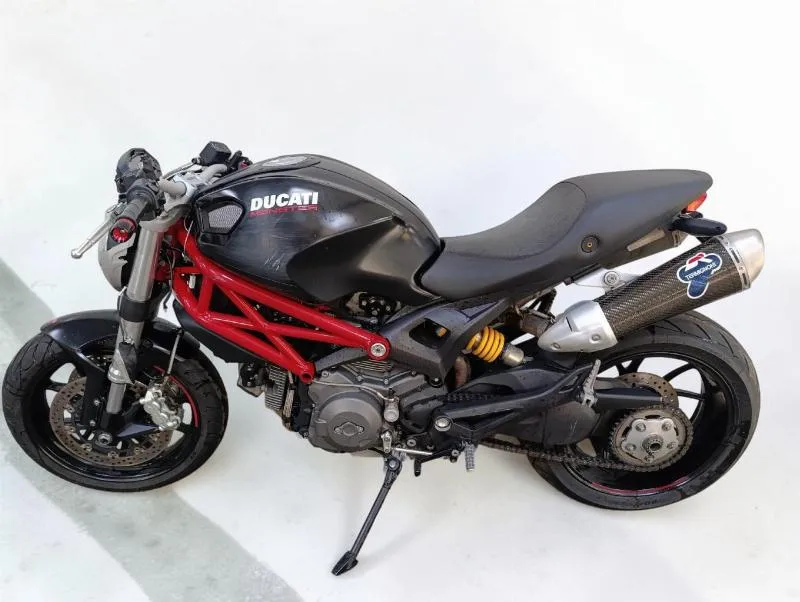 796 MONSTER