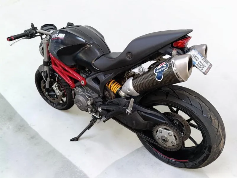 796 MONSTER