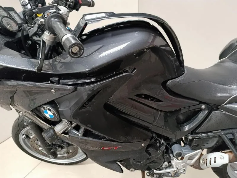 F 800 GT