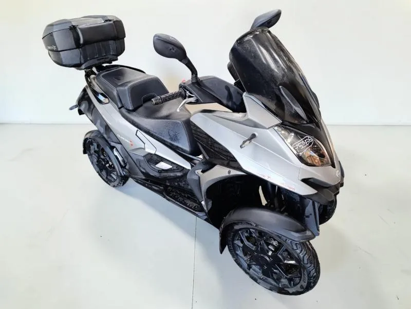 QUADRO 4