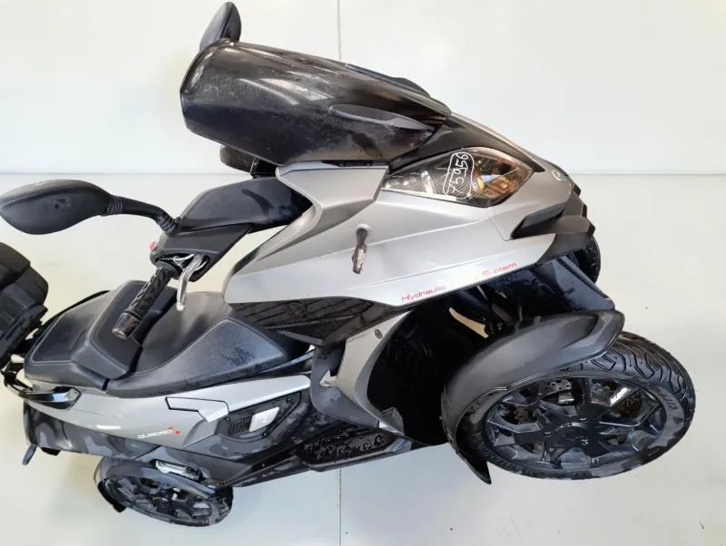 QUADRO 4