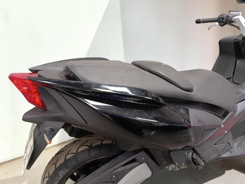 SRV 850