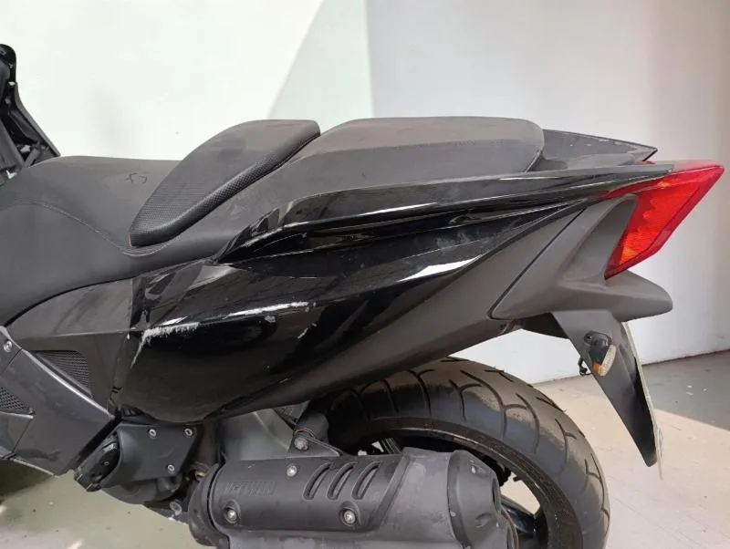 SRV 850