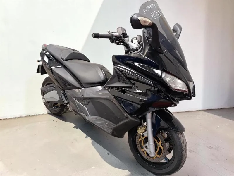 SRV 850
