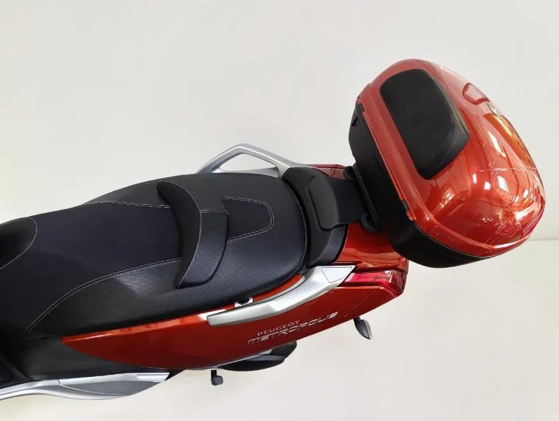 METROPOLIS 400