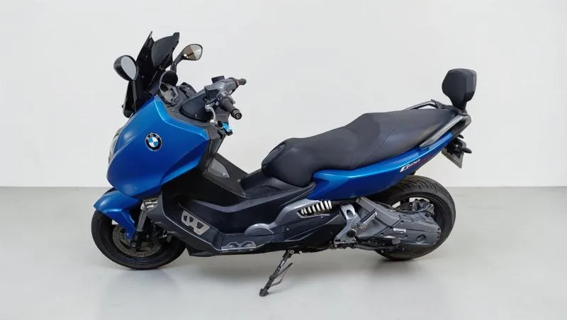 C 600 SPORT
