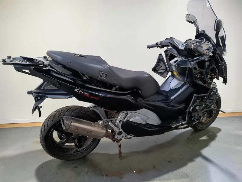 C 600 SPORT