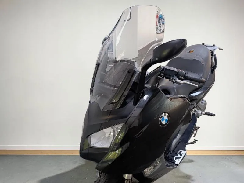 C 600 SPORT