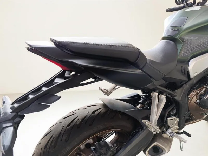CB 650 R