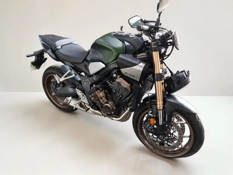CB 650 R