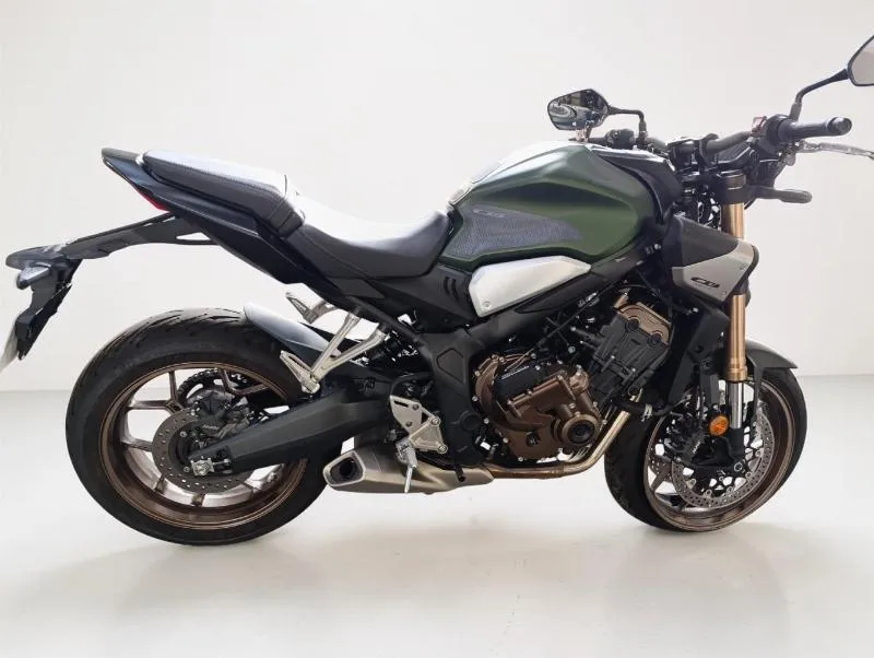 CB 650 R
