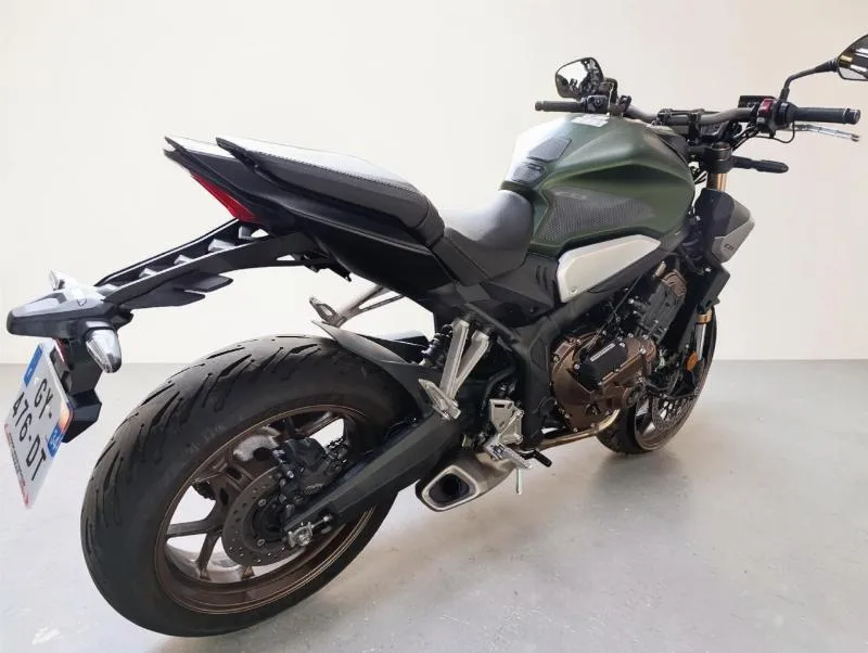 CB 650 R