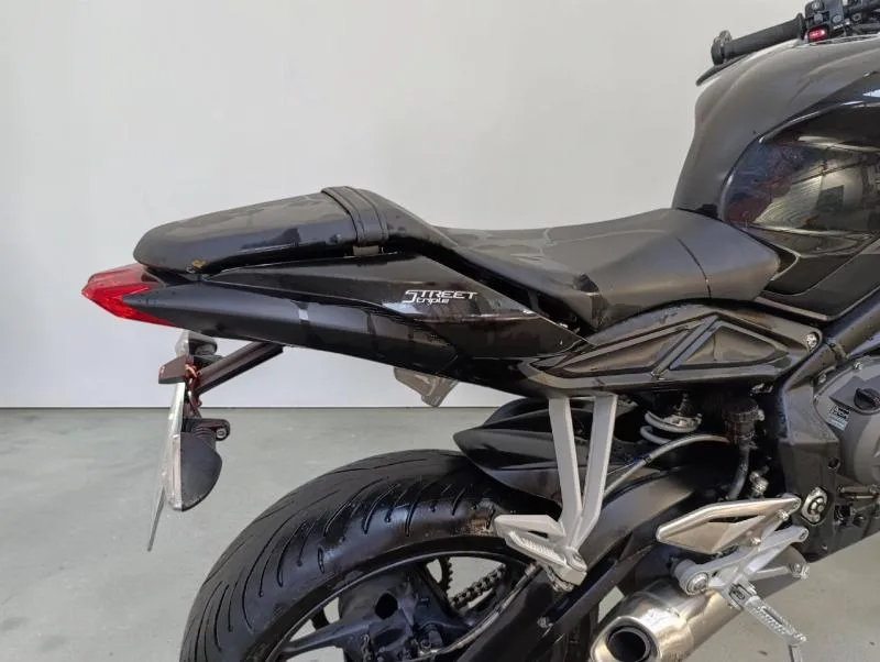 Street Triple 660