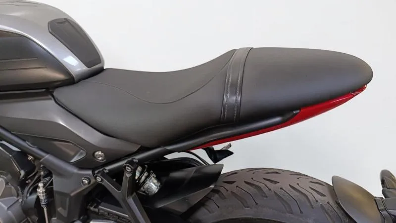 TRIDENT 660