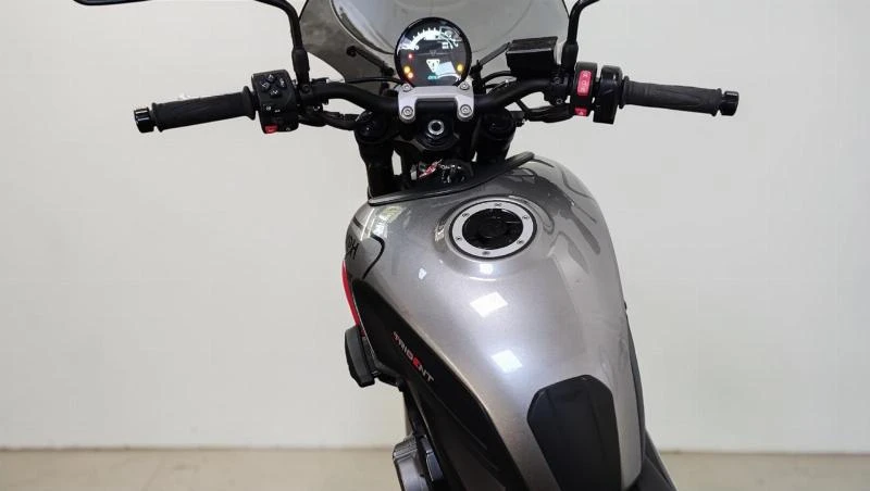 TRIDENT 660