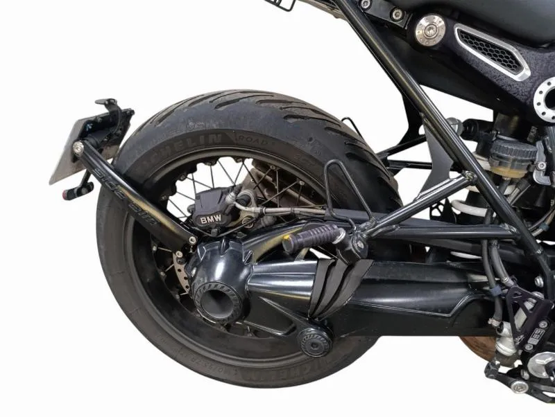 R NineT