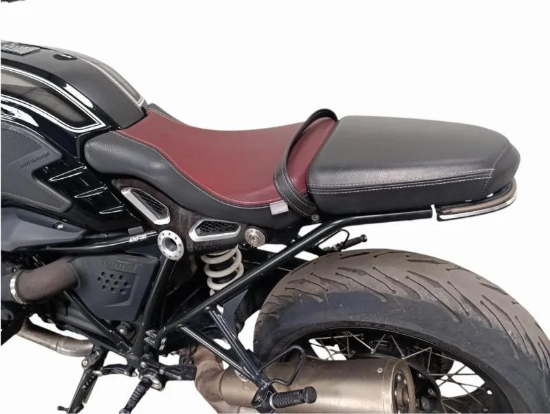 R NineT