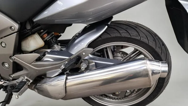 CBF 1000