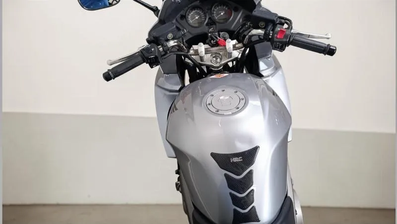 CBF 1000