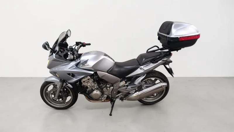 CBF 1000
