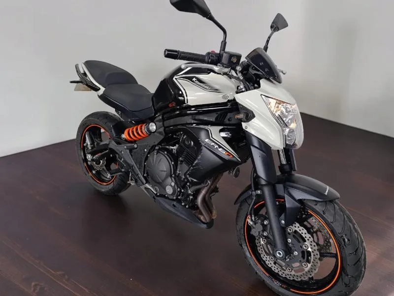 ER6