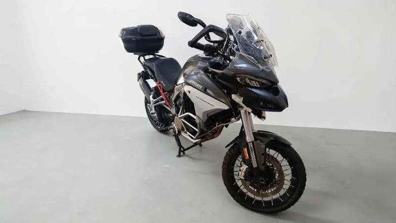 MULTISTRADA V4 S