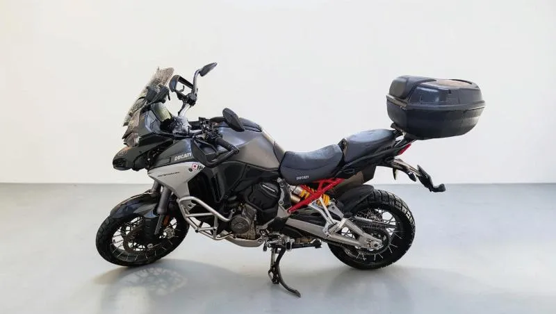 MULTISTRADA V4 S