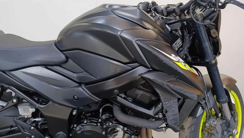 GSXS 750