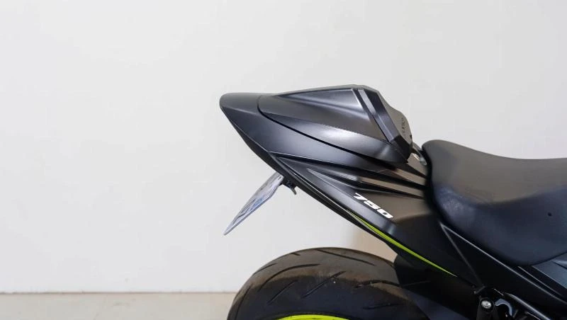 GSXS 750