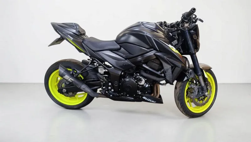 GSXS 750