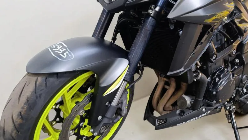 GSXS 750