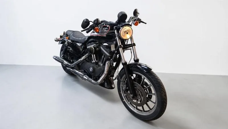SPORTSTER 883