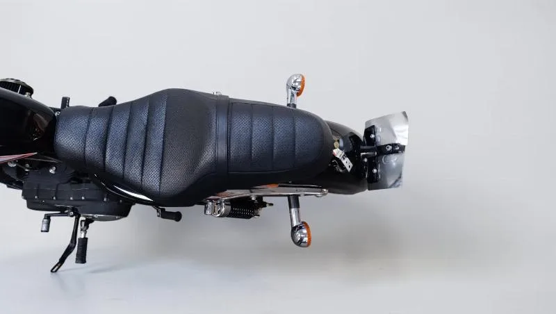 SPORTSTER 883