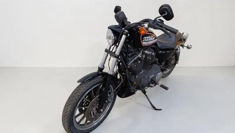 SPORTSTER 883