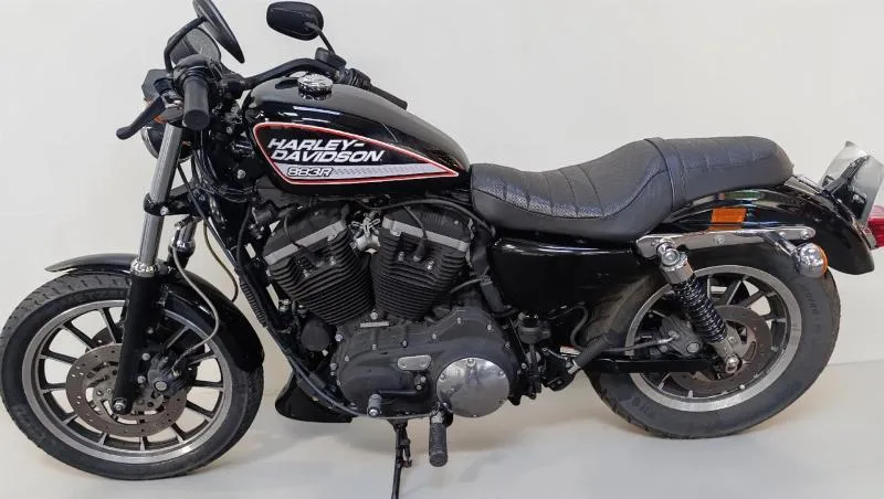 SPORTSTER 883