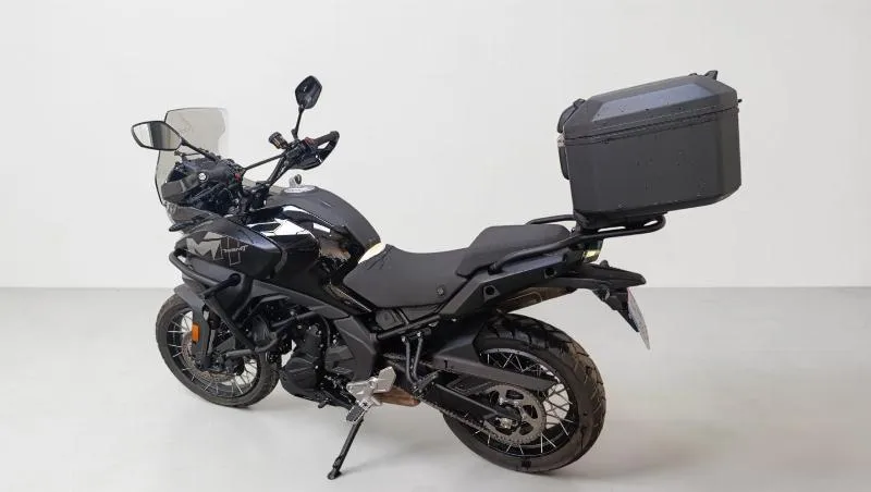 MT 700