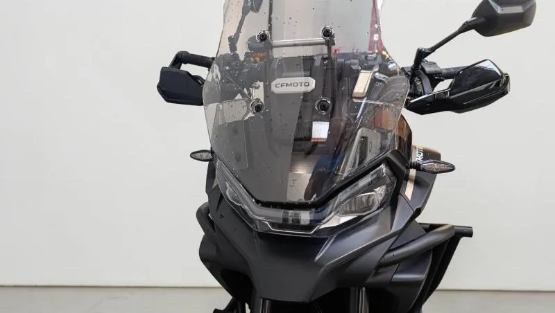 MT 700