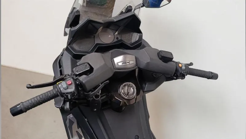 AK 550